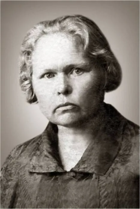 Старшая дочь - Саутина (Вилесова) Евдокия Петровна, 19.02.1900г. - 17.10.1950г.