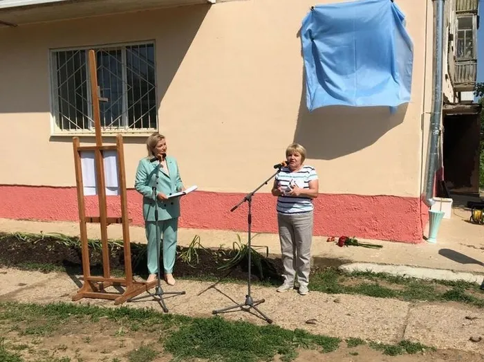 AOYFNSIKN5U