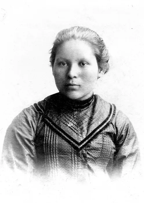 Ныробцева (Боталова) Анастасия Федоровна, жена